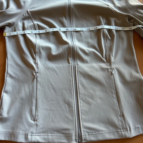 Avia Women's Light Tan Utility Jacket - Picture 4 of 10